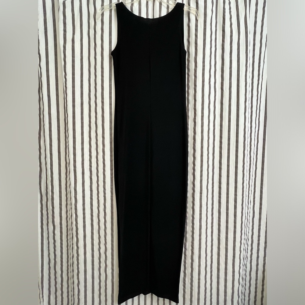 Charlotte Russe Contour Midi dress - all black size Small with slit - Picture 4 of 4